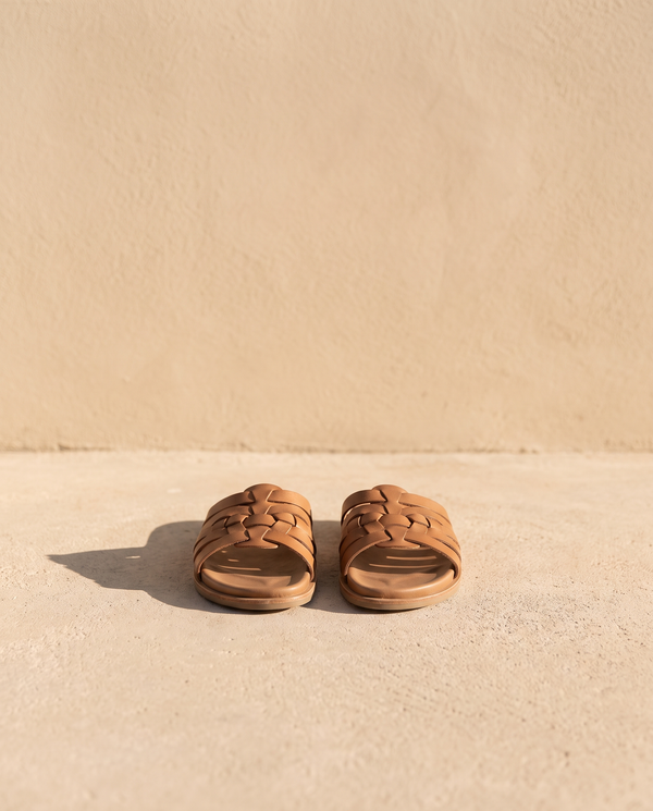 Slides & Sandals