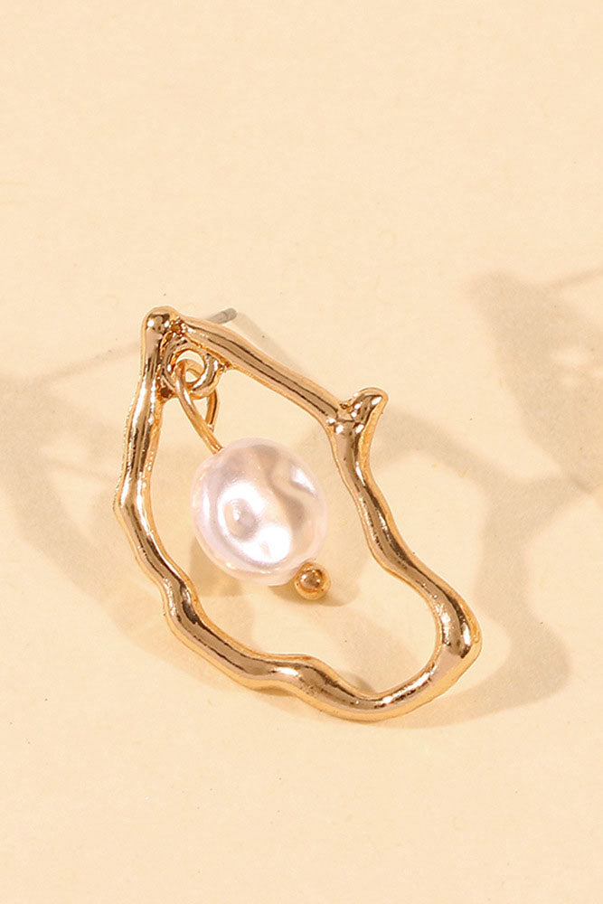 Statement Oyster Pearl Irregular Shaped Drop Earrings