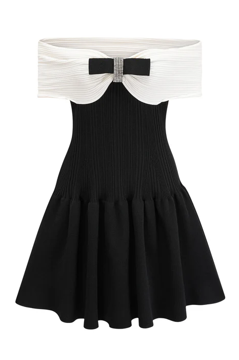 Refined One-Shoulder Short Dress