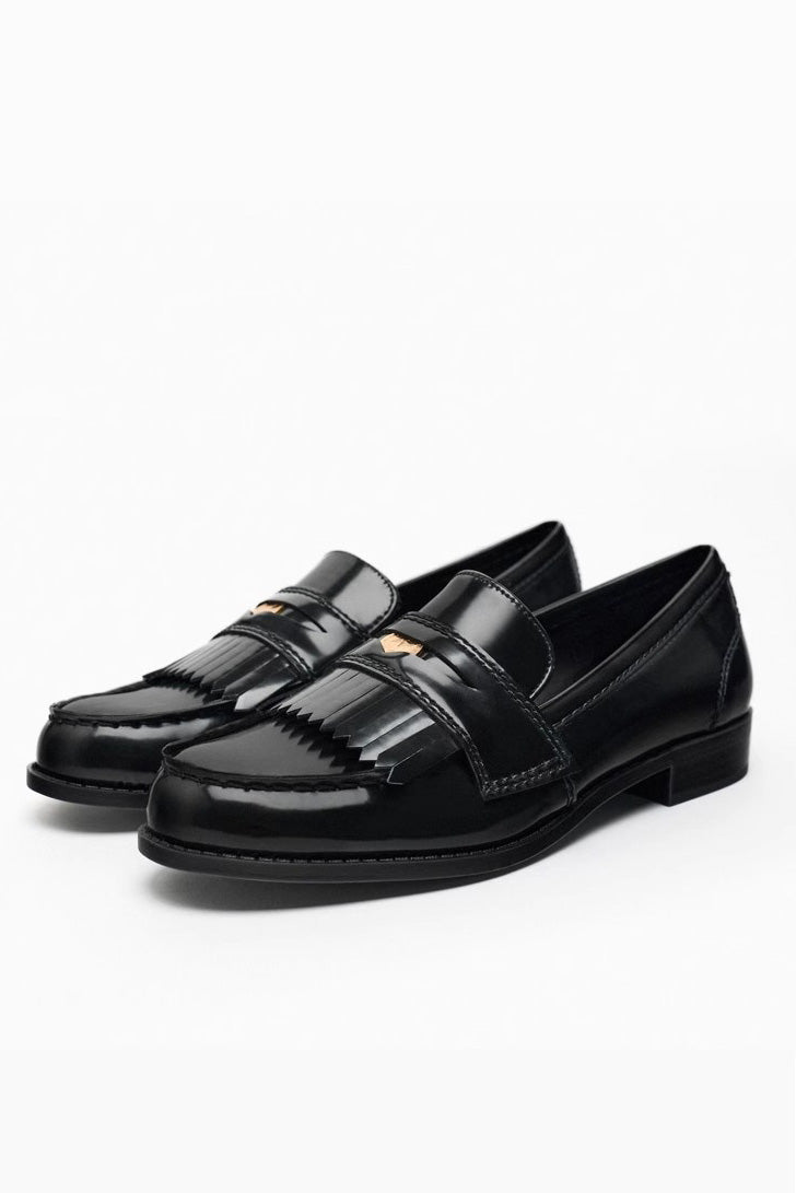 Modern Flat Leather Shoes