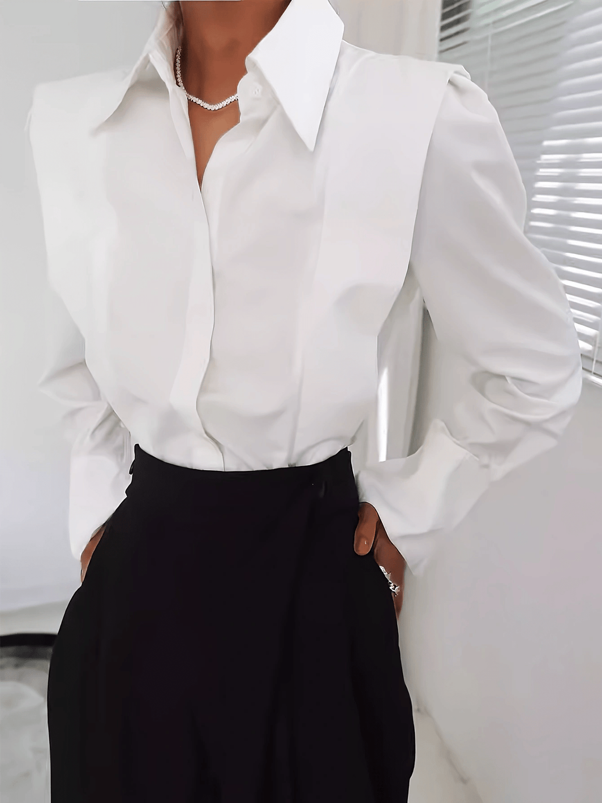 Women's Long Sleeve Collared Button-Front Blouse