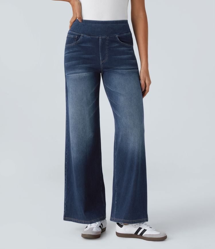 Women’s Wide Leg Pull-On Jeans