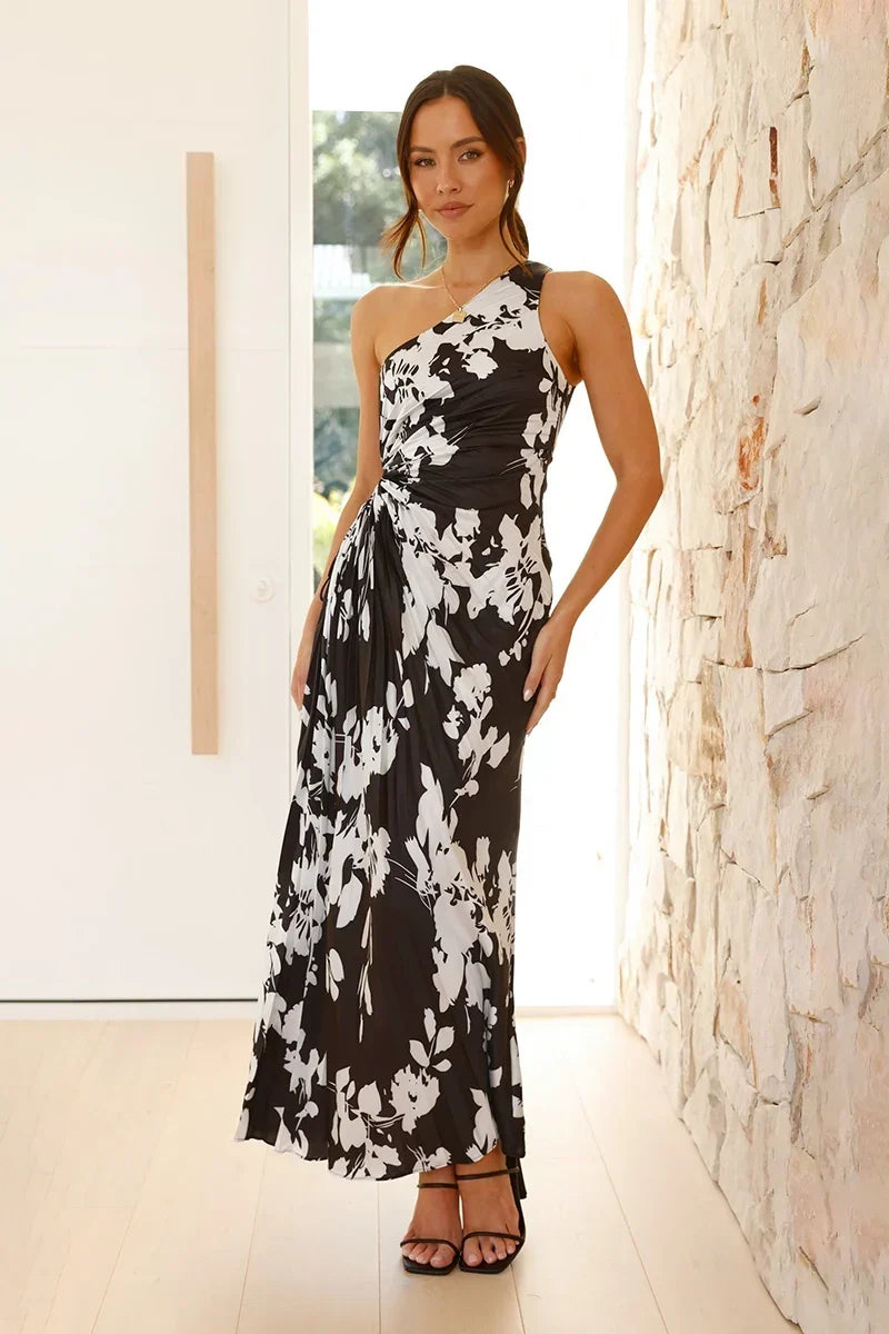 Laken Maxi-Length Dress Black/White Flower