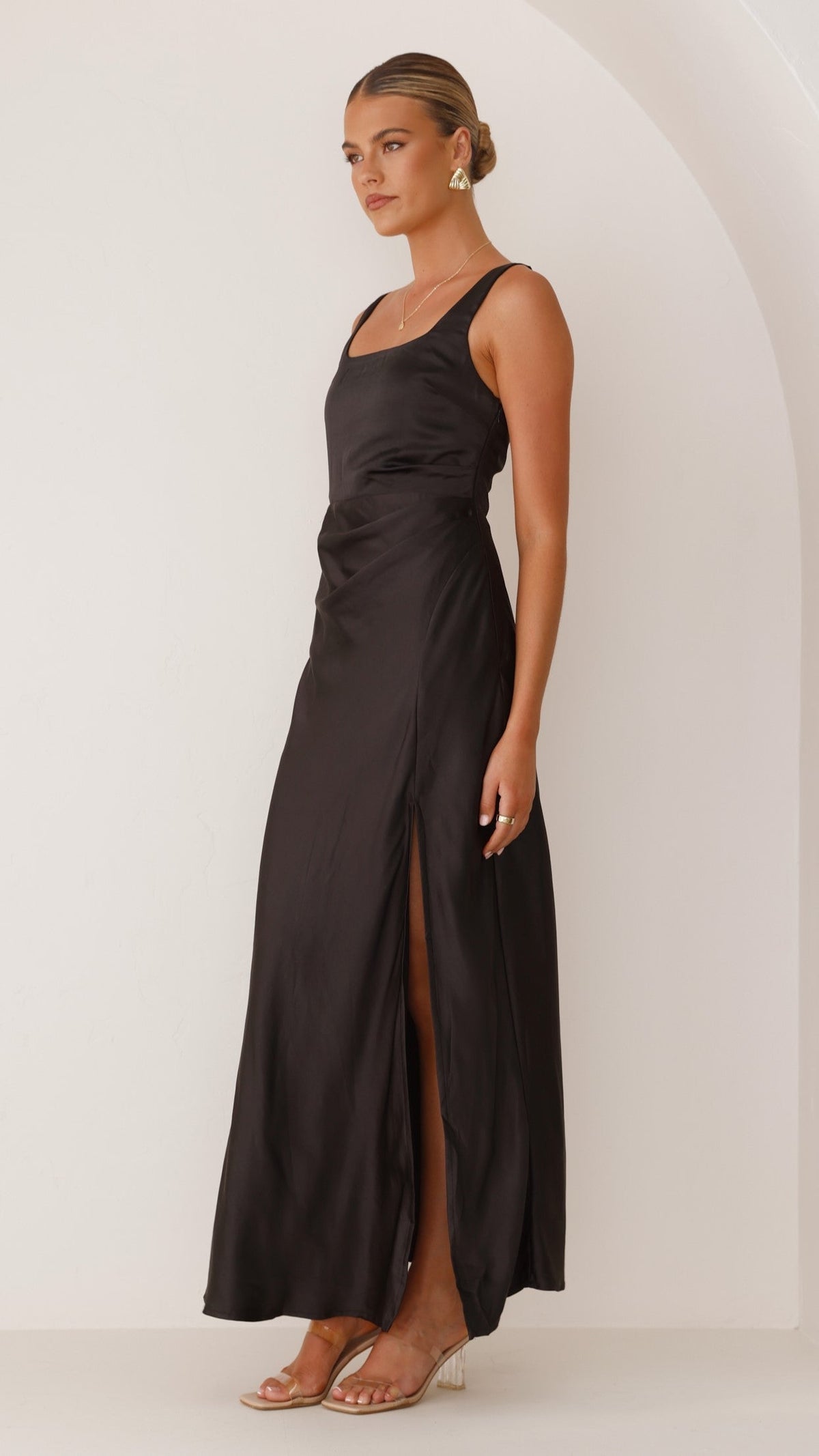 Alaria Maxi-Length Dress Black