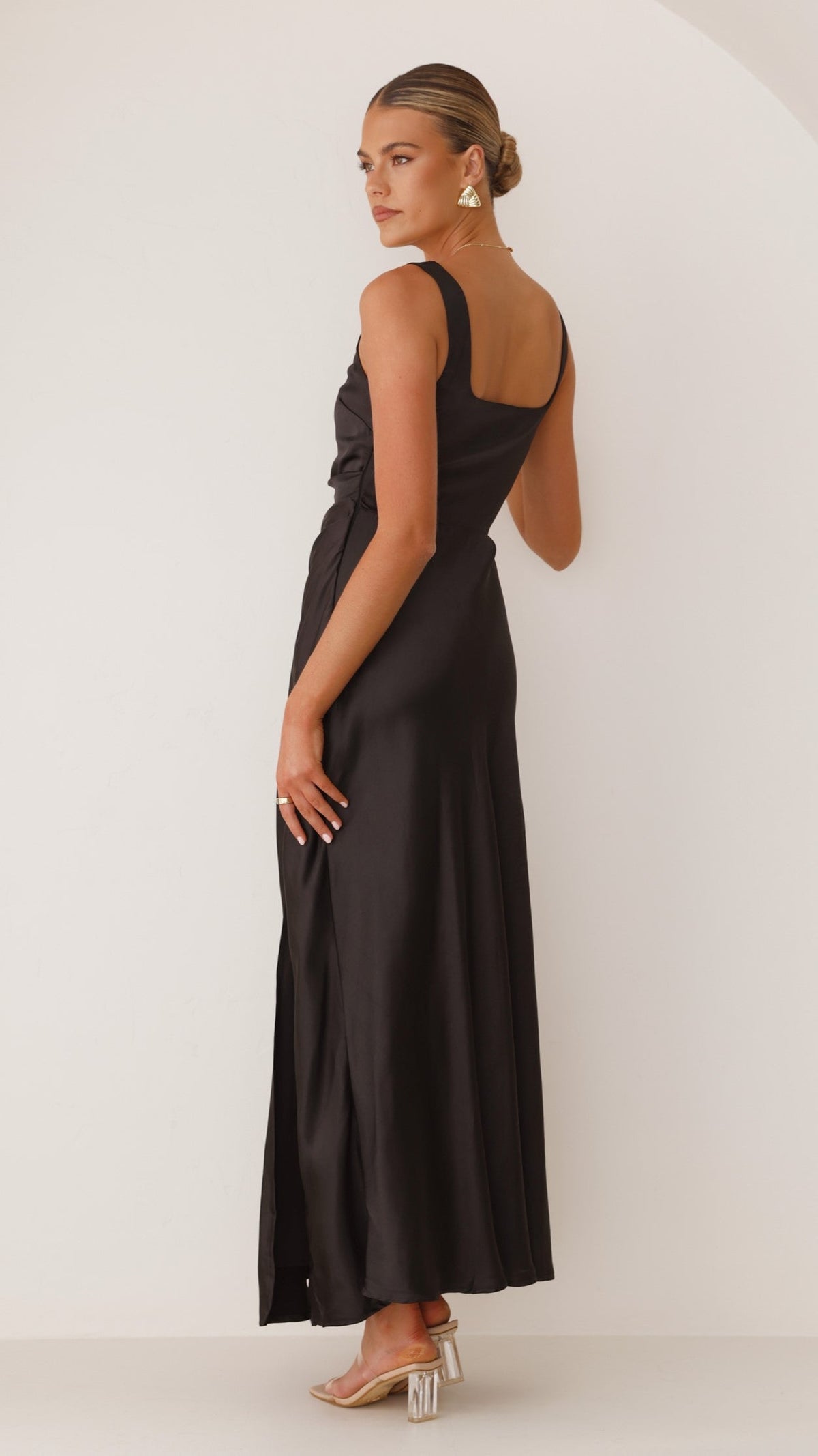 Alaria Maxi-Length Dress Black