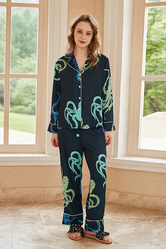 Coordinated Bow Pattern Pajama Set-Black