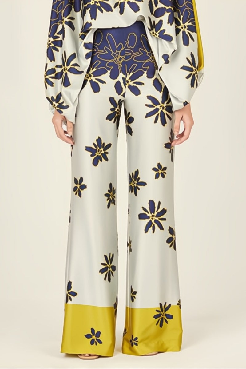 Coordinated Abstract Waves Two-Piece Set Apricot