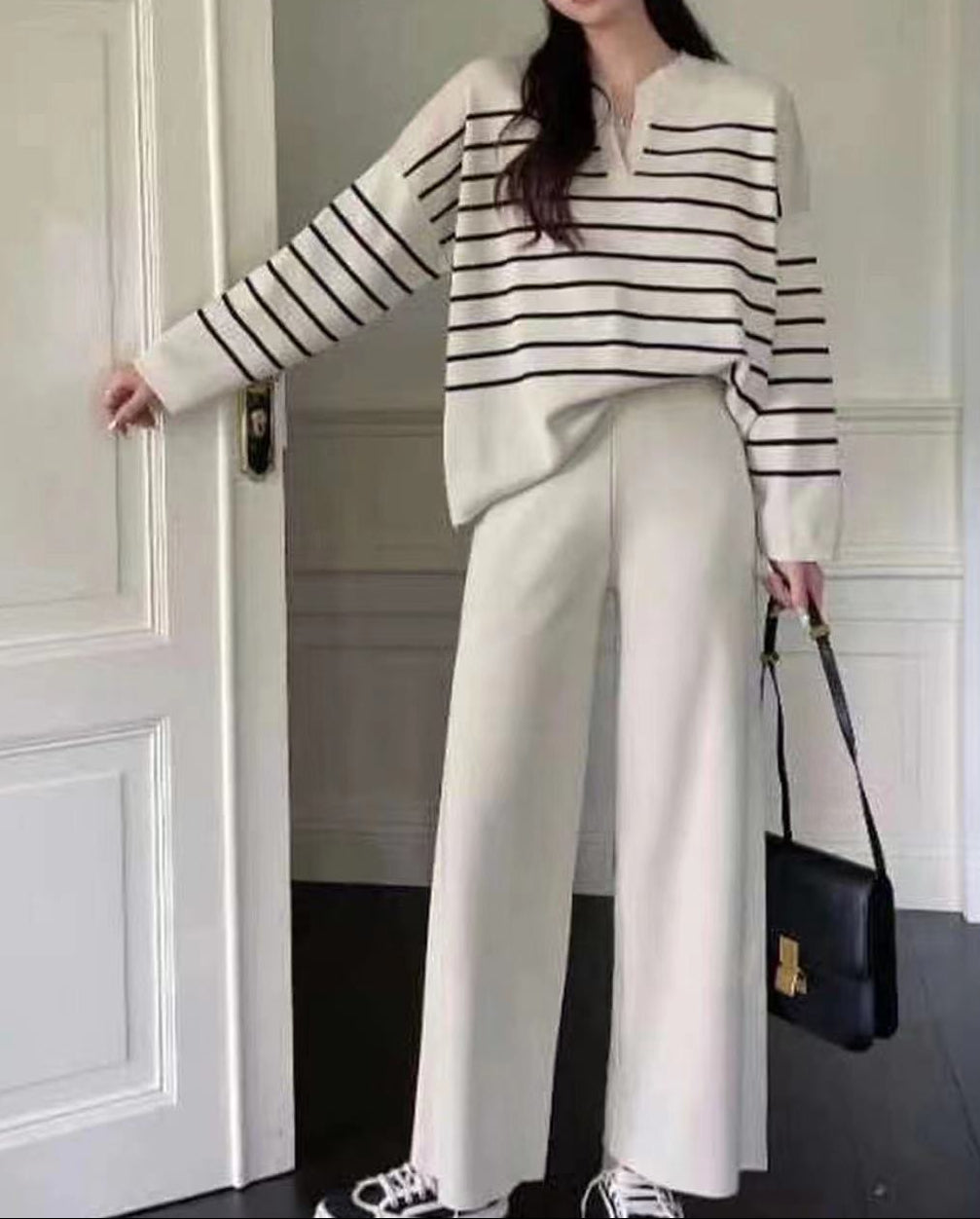 Women's Striped V-Neck Knitted Top and Wide-Leg Trousers Set – Relaxed Two-Piece Outfit for Autumn and Winter