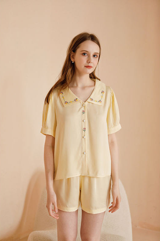 Coordinated Satin Rose Embroidery Sleepwear Set