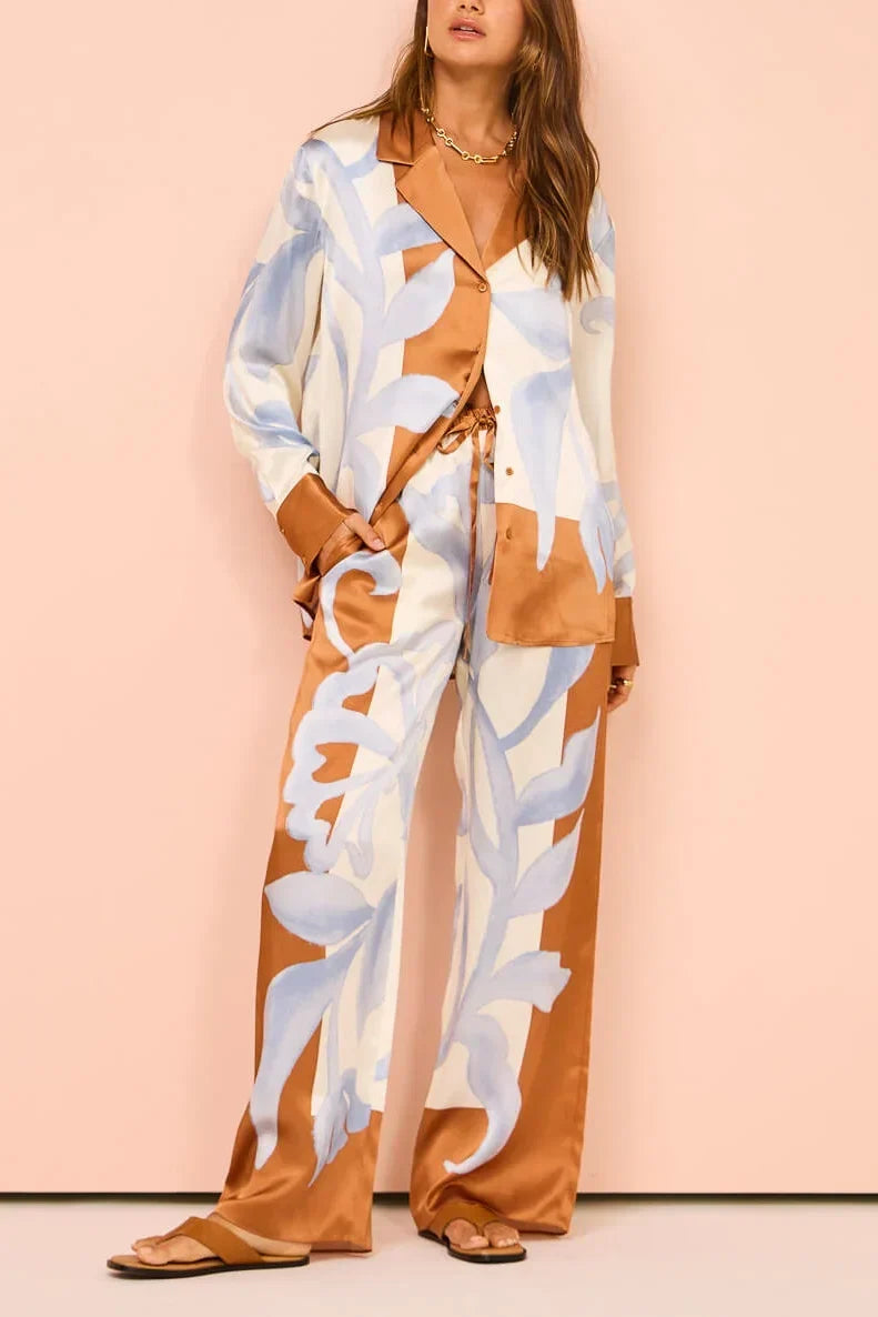 Exquisite Contrast Tie-Dye Flower Loose Trousers Set