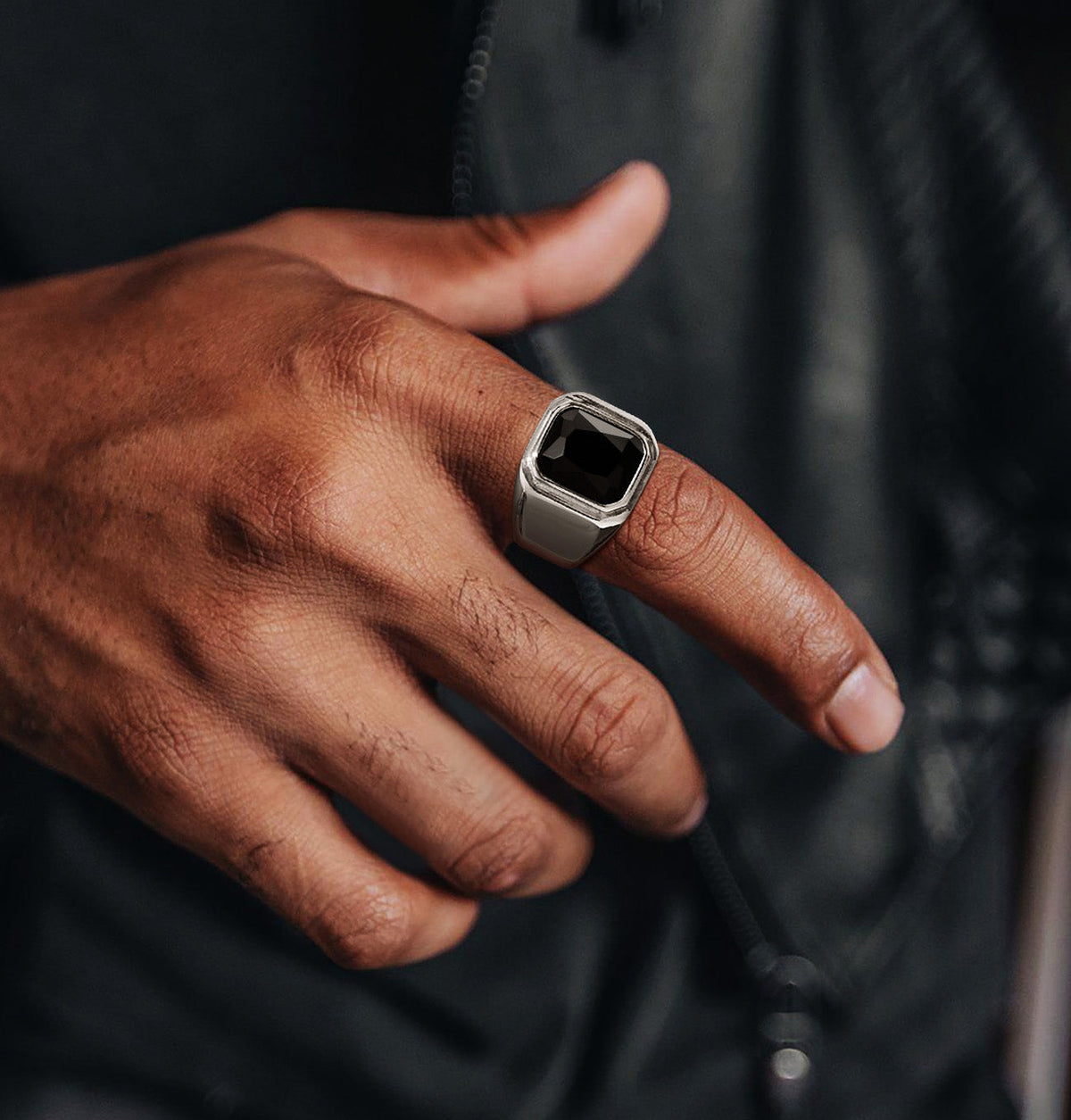 Aureus Square Ring with Black Stones