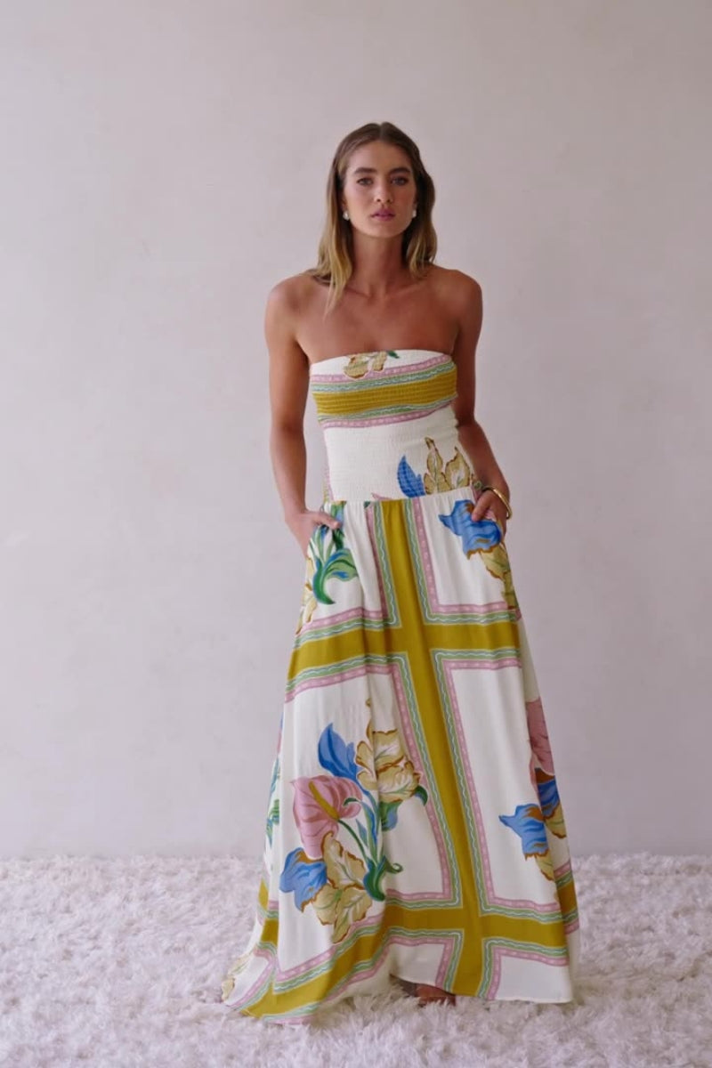 Modern Tropical Summer Dress