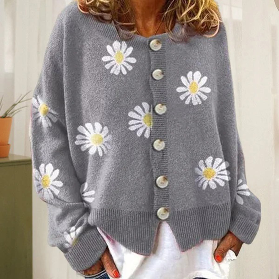 Women’s Oversized Printed Knit Cardigan with Round Neck and Button Front – Relaxed Layer for Spring and Autumn