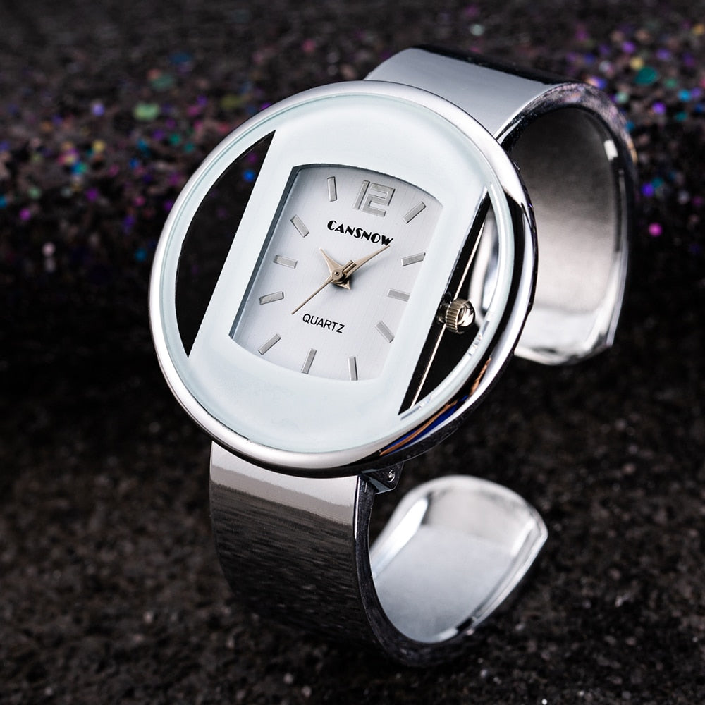 Cansnow Classic Stainless Steel Bracelet Watch