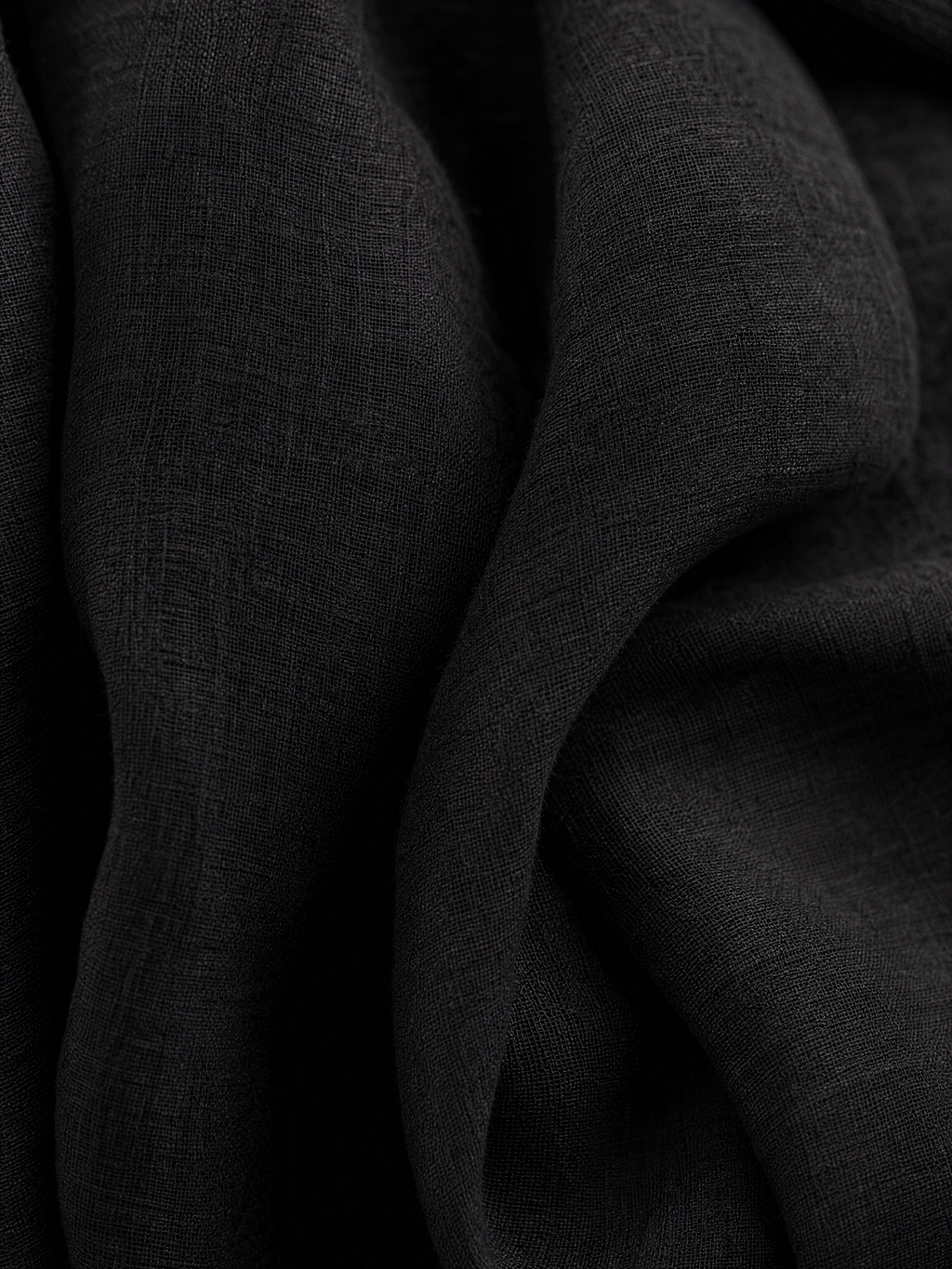 Women's Elegant Black Cotton And Linen Round-neck Sleeveless Top And Trousers Set
