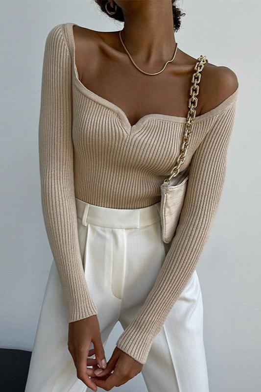 Modern Women's Jumper With Shaped Cut In Milky