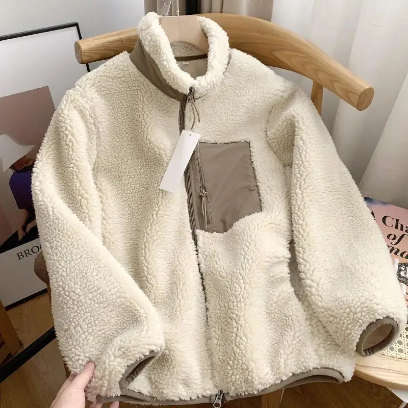 Women’s Sherpa Zip Jacket With Chest Pocket