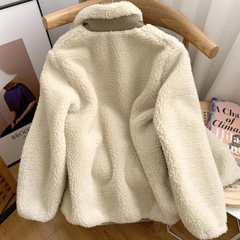 Women’s Sherpa Zip Jacket With Chest Pocket