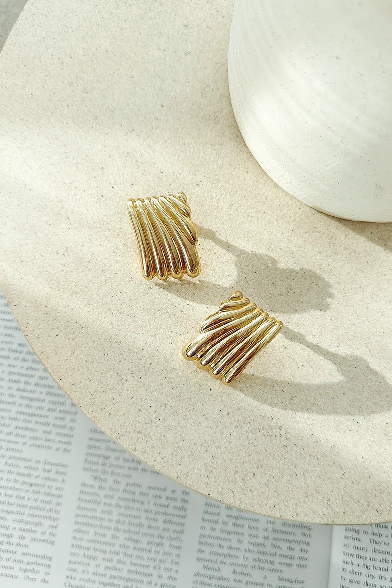 Statement Rina Earrings Gold
