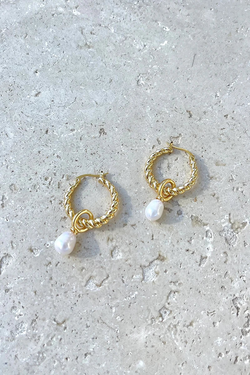 Statement Twist Pearl Drop Earrings Gold/Pearl