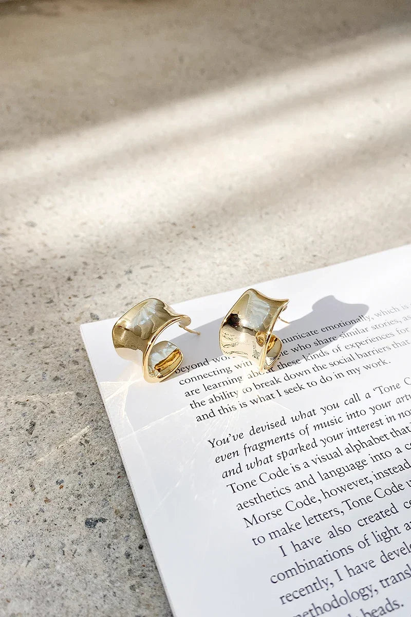 Statement Erin Hoop Earrings Gold