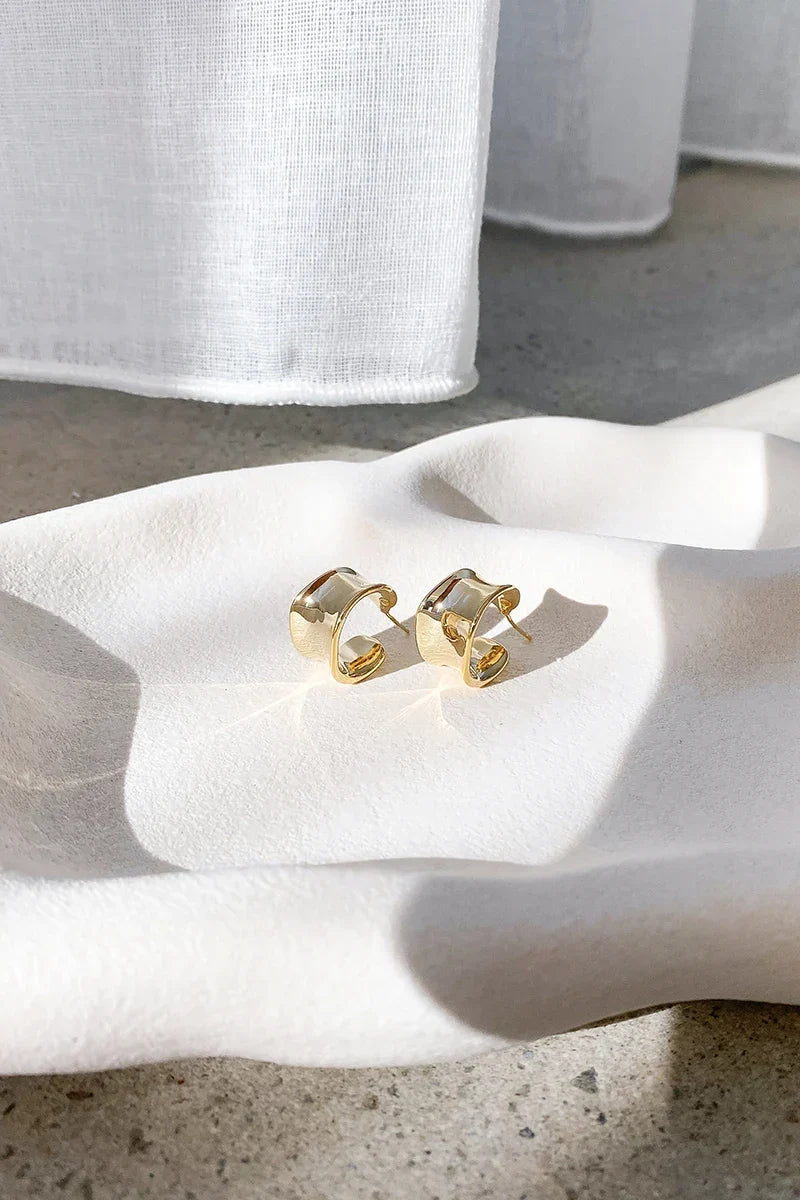 Statement Erin Hoop Earrings Gold