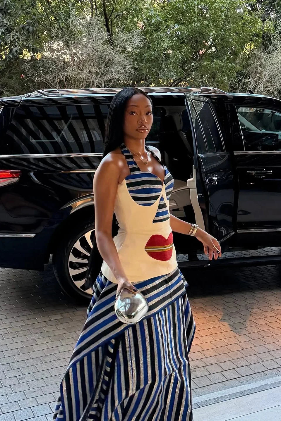 Modern Asymmetric Striped High-Low Maxi Skirt