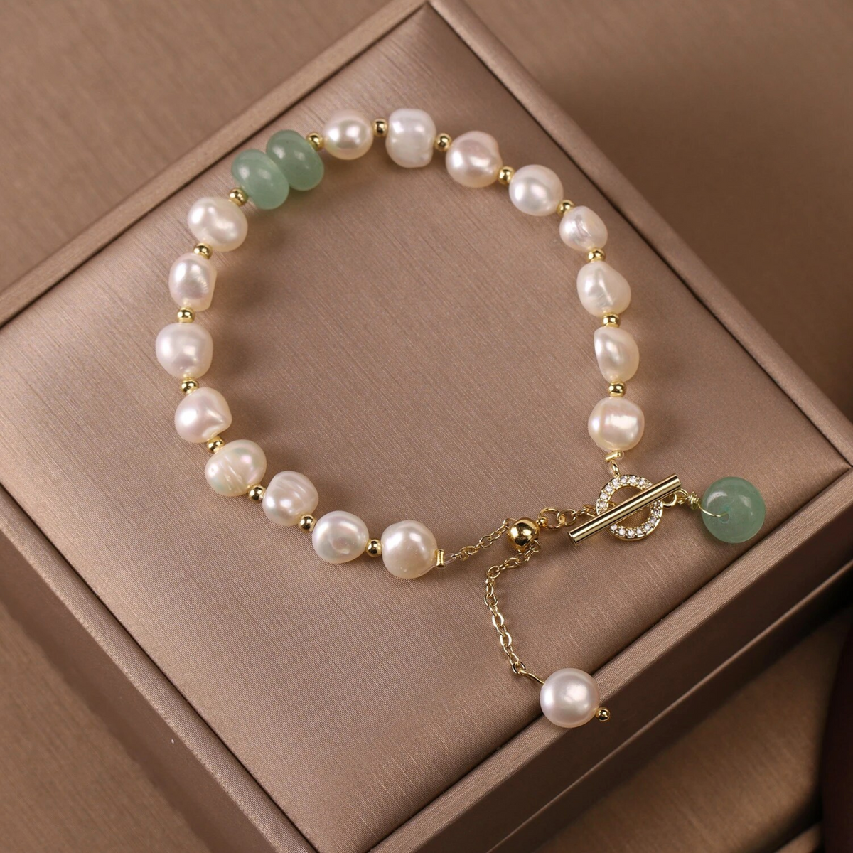 Sofia Elegant Freshwater Pearl Bracelet