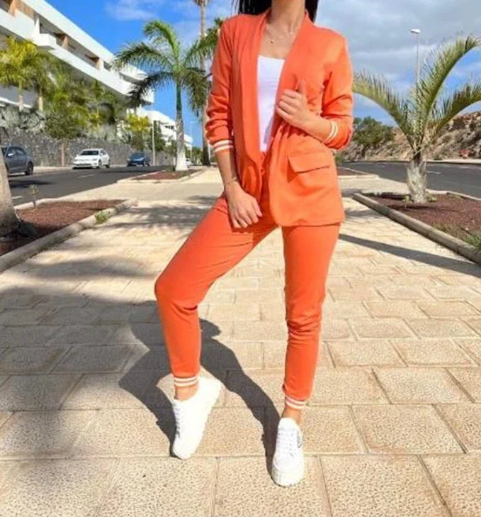 Women's Smart Casual Two-Piece Blazer and Jogger Trousers Set with Contrast Trim – Elegant Fitted Open Front Jacket and High-Waisted Drawstring Trousers for Comfortable Office Wear and Modern Everyday Styling