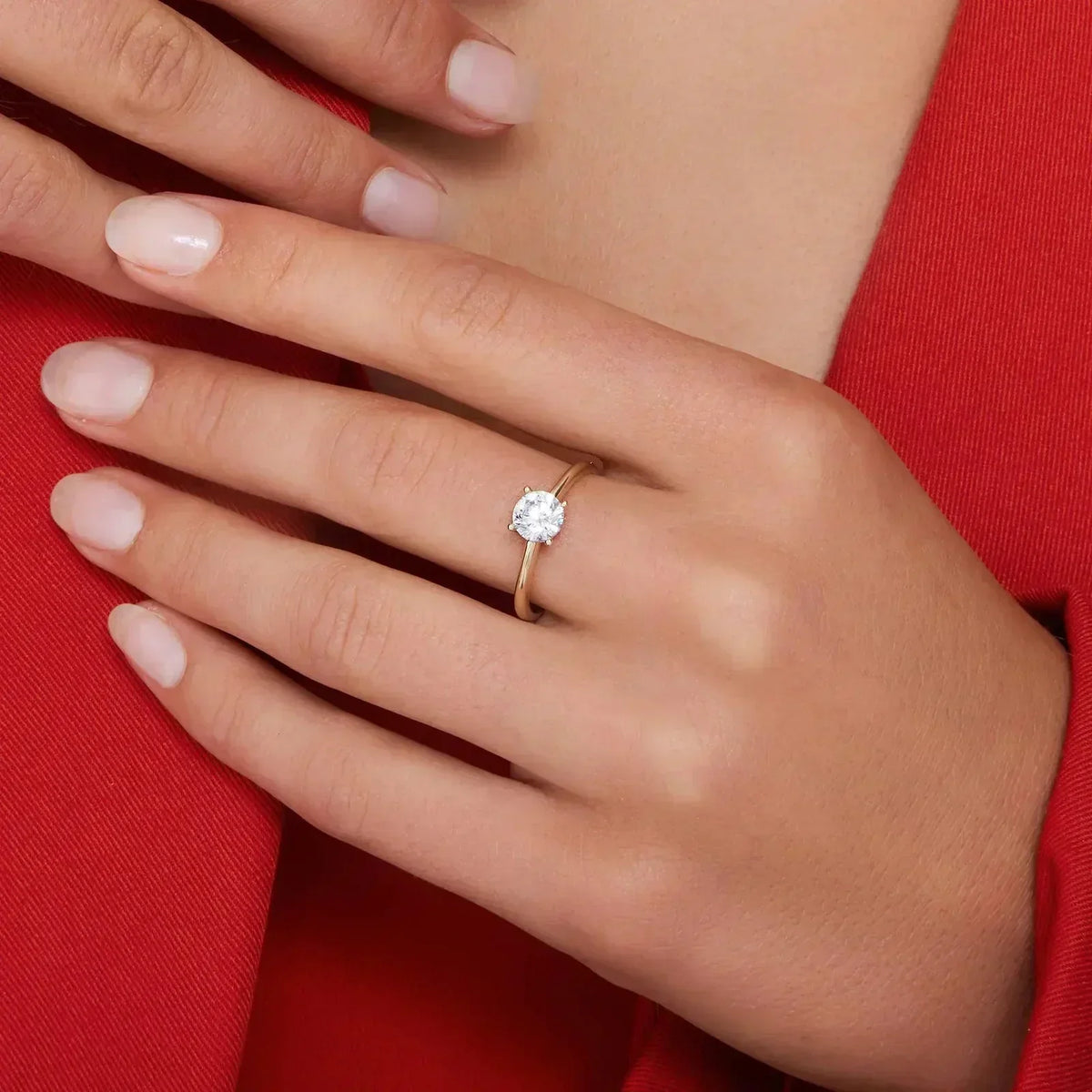Gold Solitaire Ring with Brilliant-Cut Zircon - Fiorenza