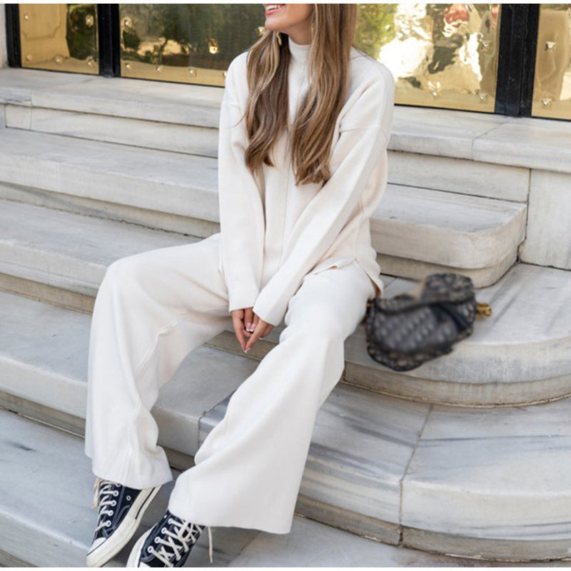 Women's Soft Knit Two-Piece Loungewear Set – Relaxed Turtleneck Jumper and Wide Leg Trousers for Autumn and Winter