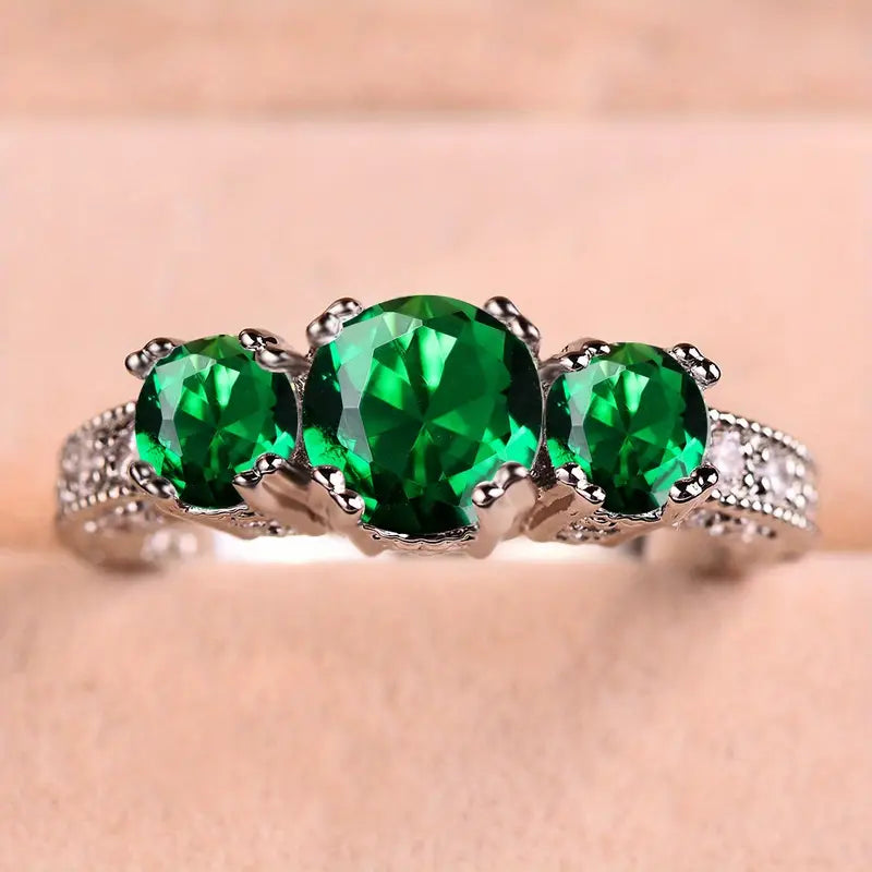 Delina Luminous Emerald Ring