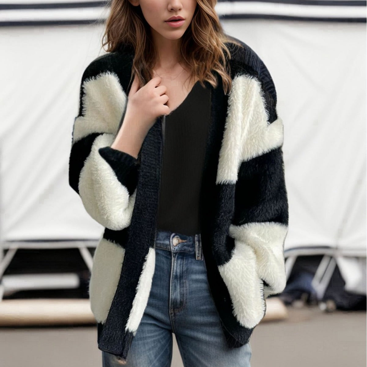Women's Fluffy Colour Block Open Front Cardigan – Relaxed Long Sleeve Soft Plush Knitted Cardigan with Ribbed Trim for Autumn and Winter Layering