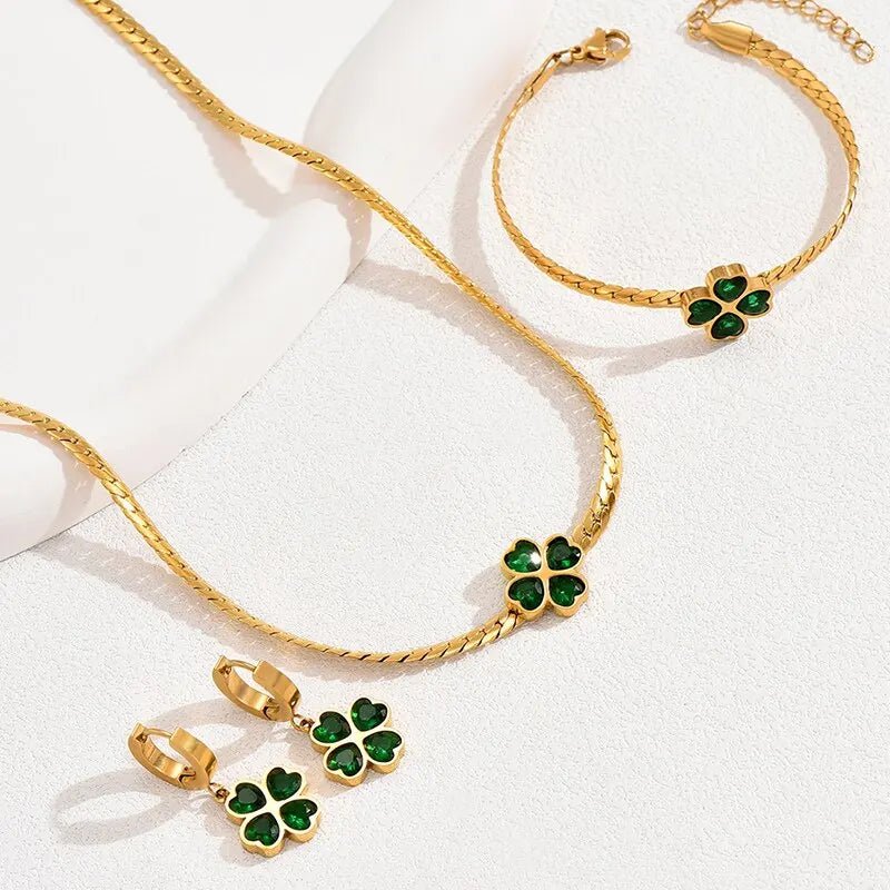 Quadrifoglio Jewelry Set with Sparkling Details - Benedetta
