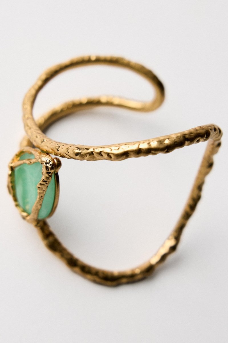 Statement Gemstones Textured Bracelet