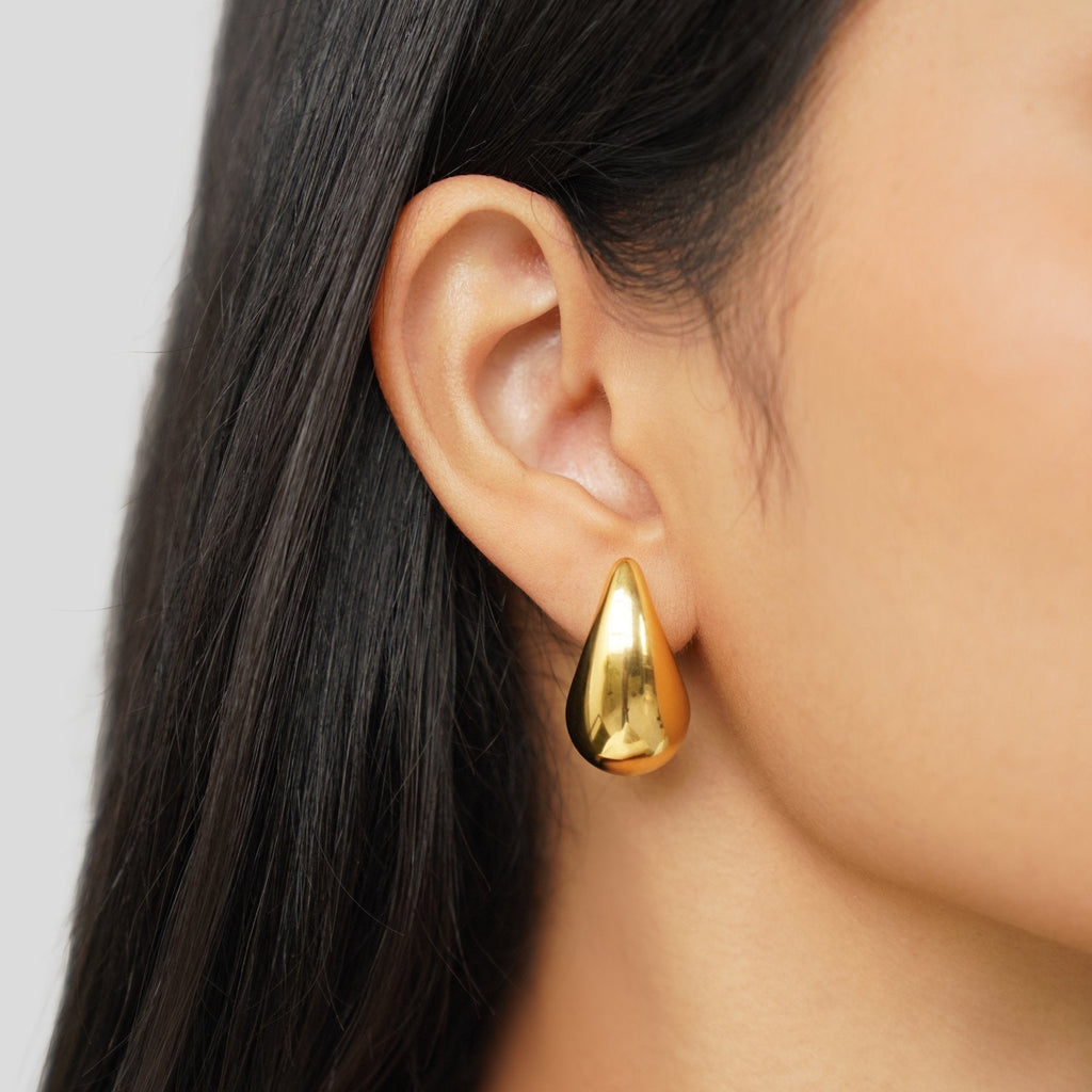Gold Soul Drop Earrings - Ondina