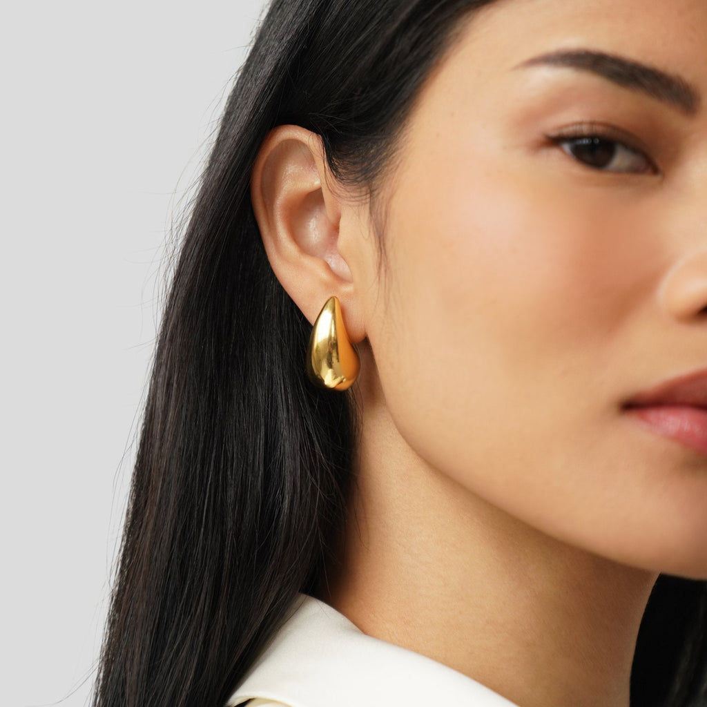 Gold Soul Drop Earrings - Ondina
