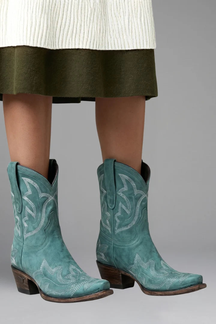Women's Western Boots – Embroidered Pointed Toe Short Boot