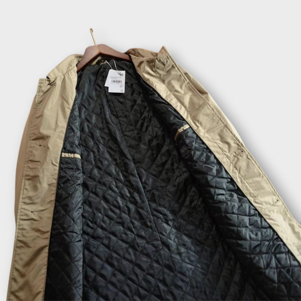 Breathable Coat with Lightweight Feel