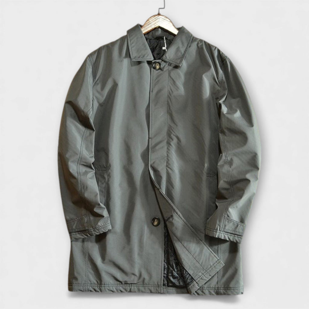 Breathable Coat with Lightweight Feel