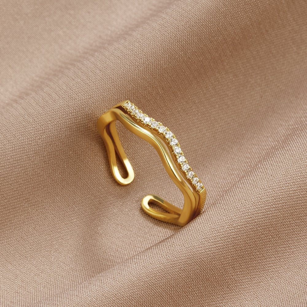 Juni Gold and Crystal Ring