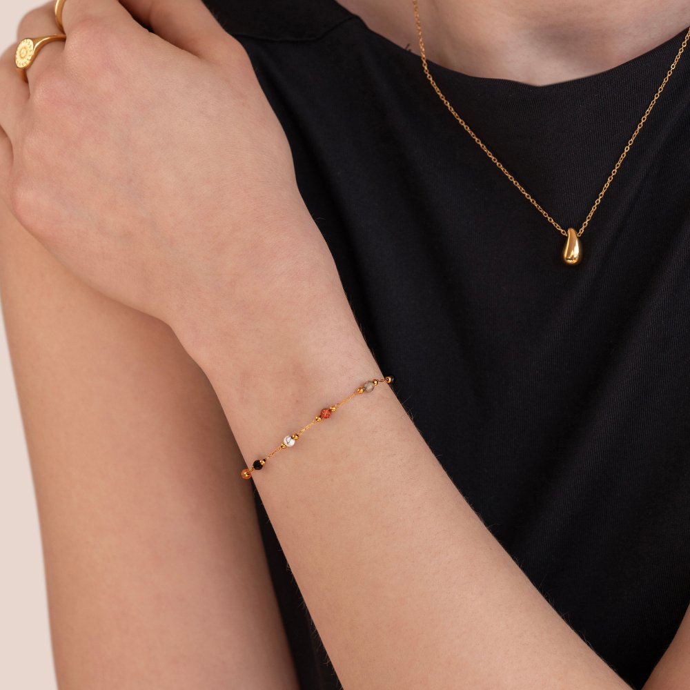 Xylia Natural Pearl Fine Chain Bracelet