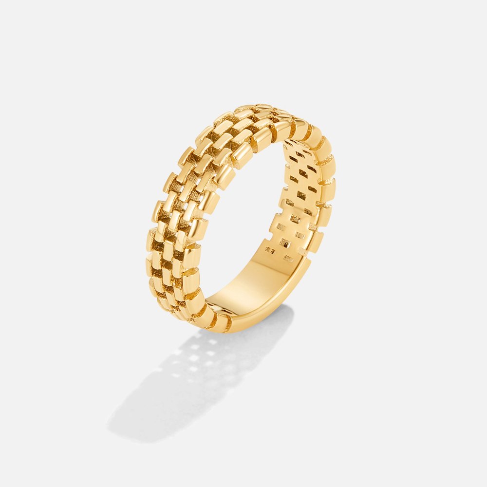 Niyah Chain Link Ring