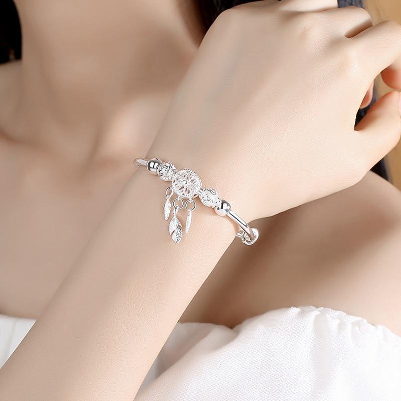 Dream Charm Bangle with Sculpted Details - Ismena