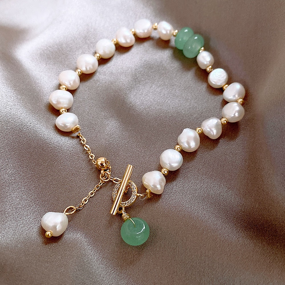 Sofia Elegant Freshwater Pearl Bracelet