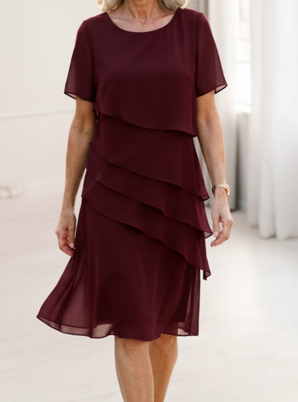 Luna - Women's Chiffon Tiered Ruffle Round-Neck Midi Dress