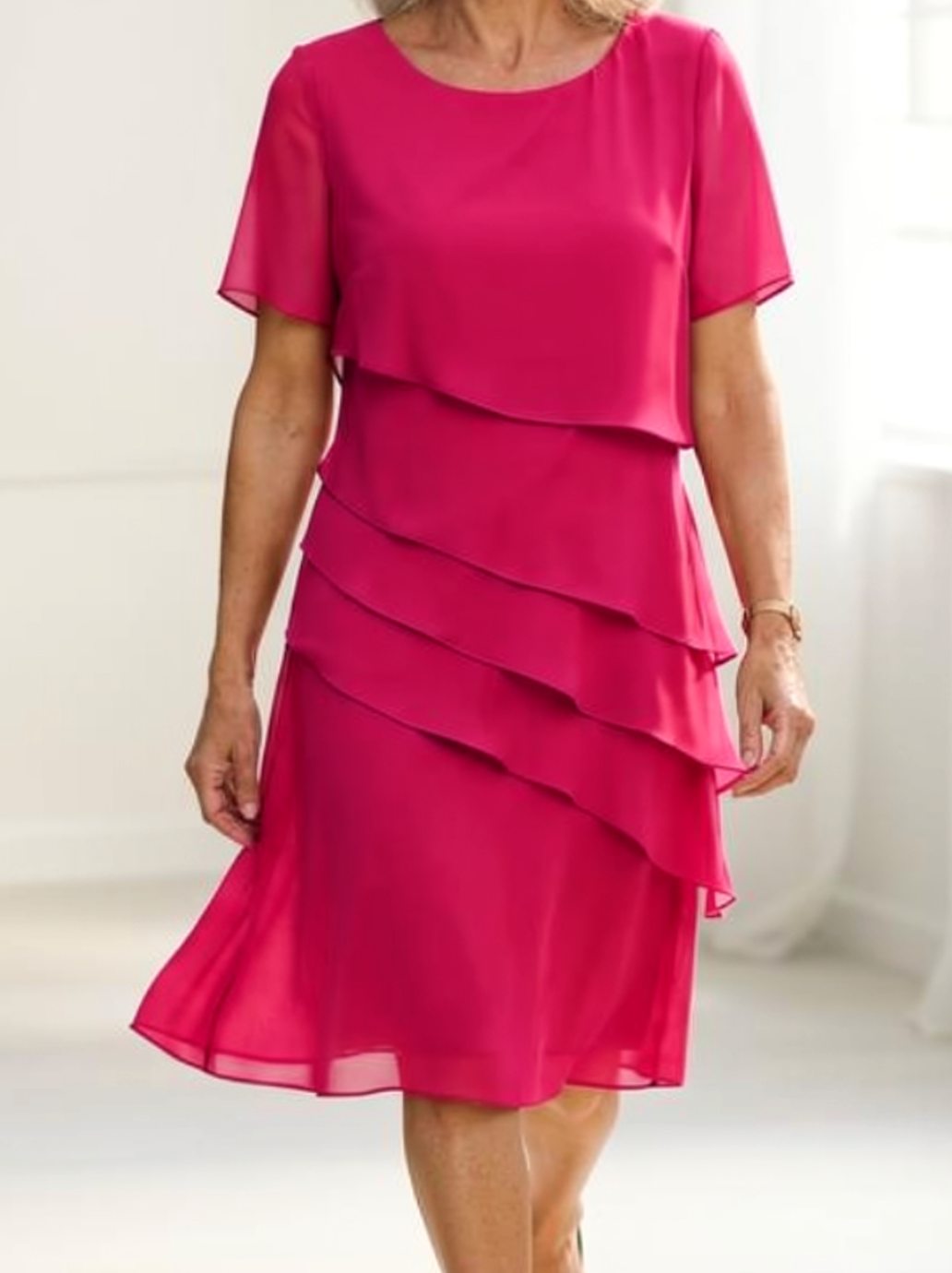 Luna - Women's Chiffon Tiered Ruffle Round-Neck Midi Dress