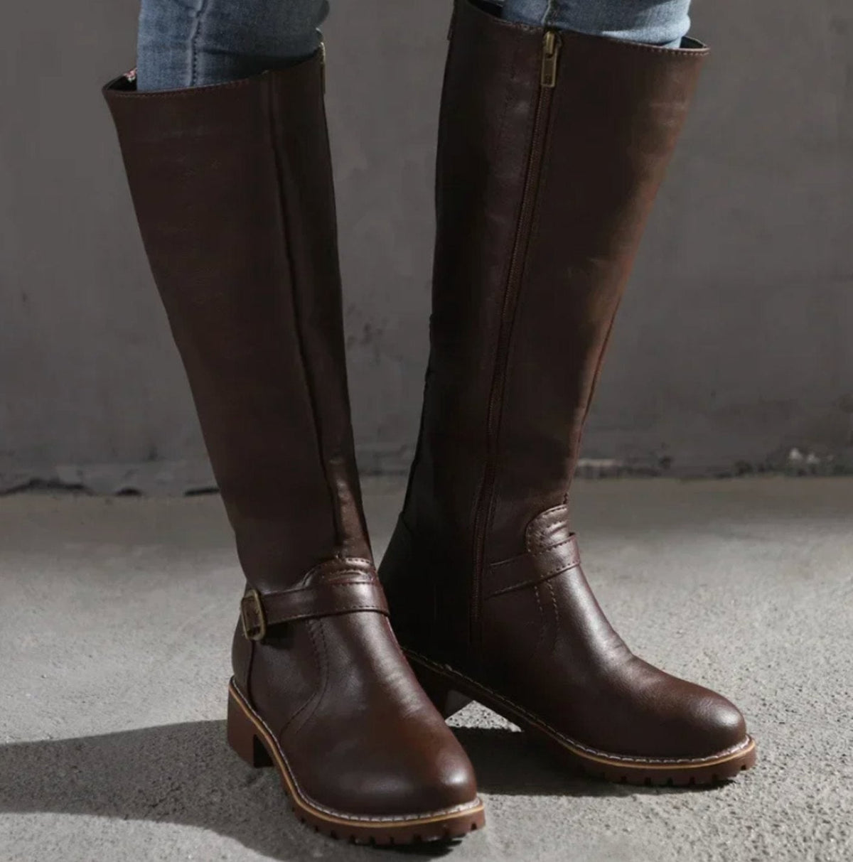 Layla - Women's Knee-High Buckle-Strap Block-Heel Leather Boots