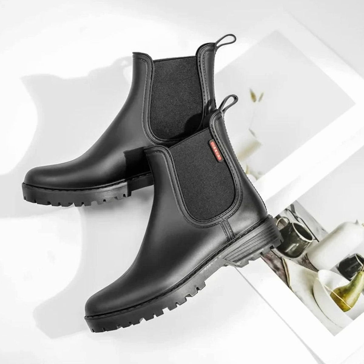 Evelyn - Women's Waterproof Insulated Elastic-Panel Chelsea Boots